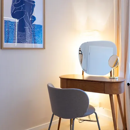 Schoenhaus Prenzlauer Berg - Grosszuegiges Design-apartment